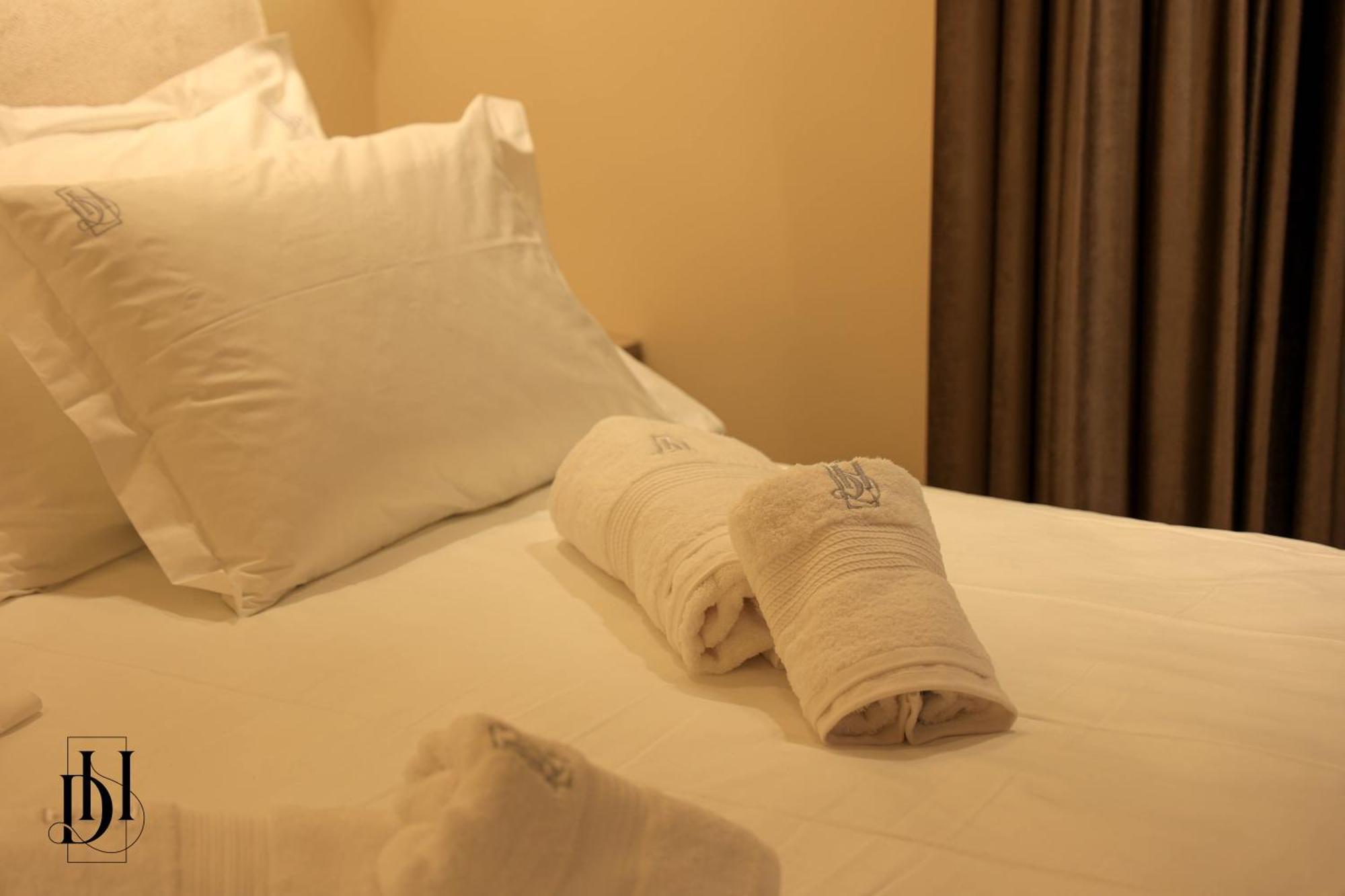 Deha Rooms & Apartments تيرانا المظهر الخارجي الصورة